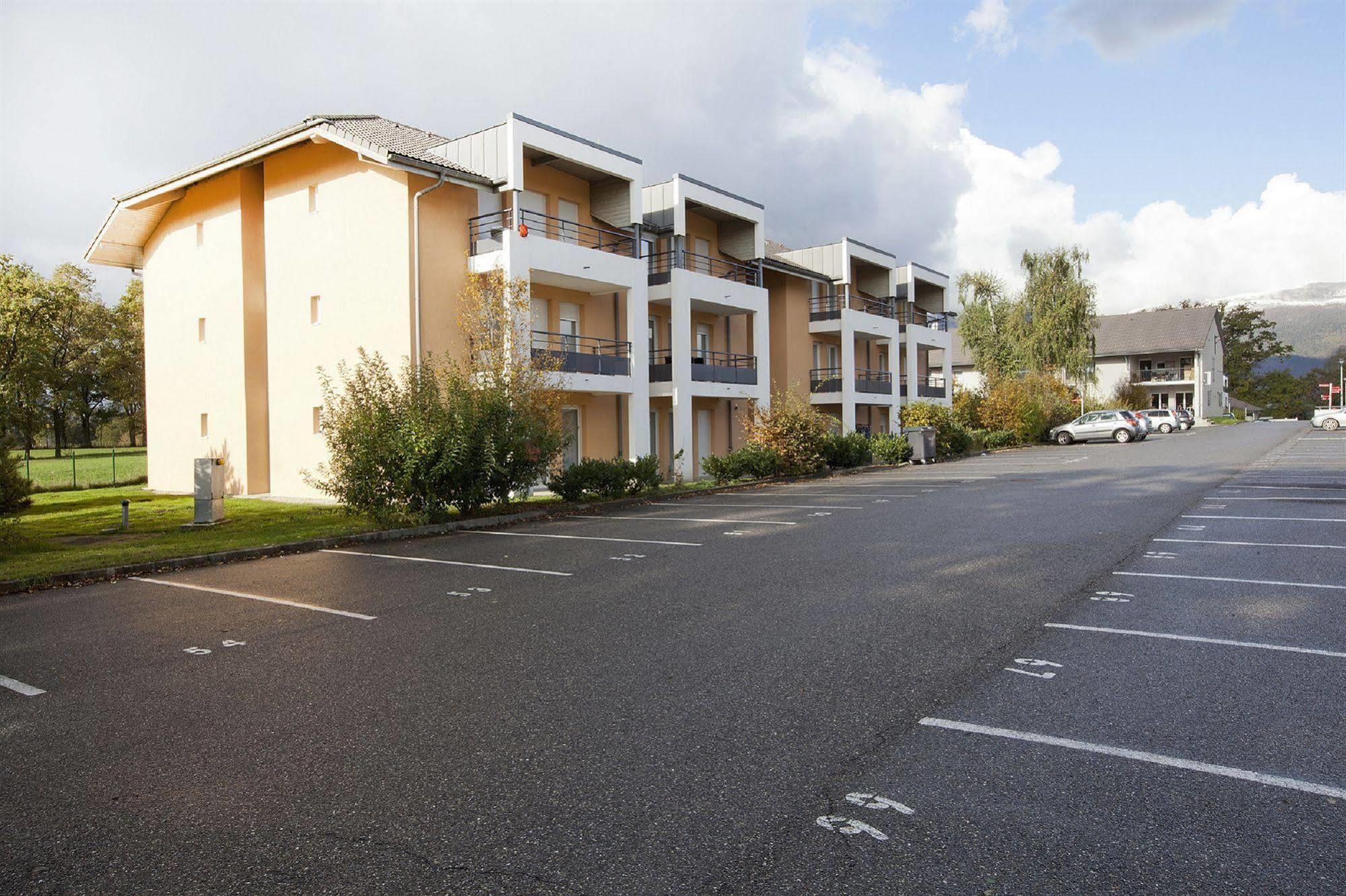 Residhome Geneve Prevessin Le Carre D'Or Екстер'єр фото